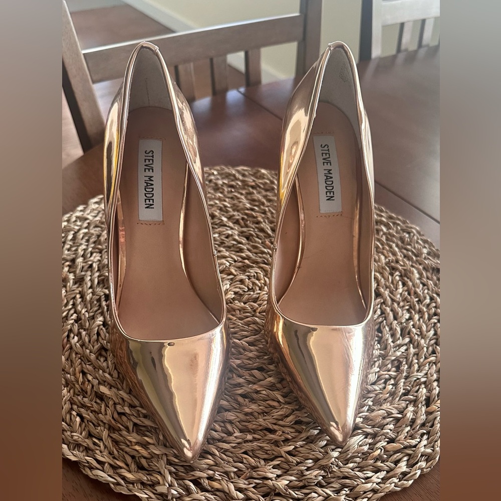 Rose gold